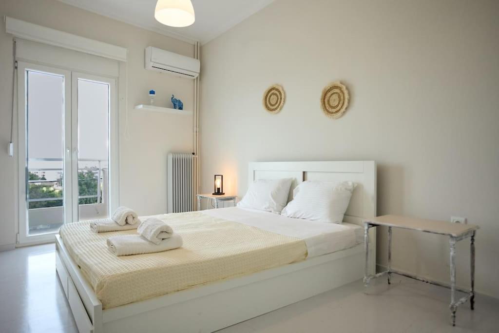 Panoramic White Blue Apartment Chios Town Exterior photo
